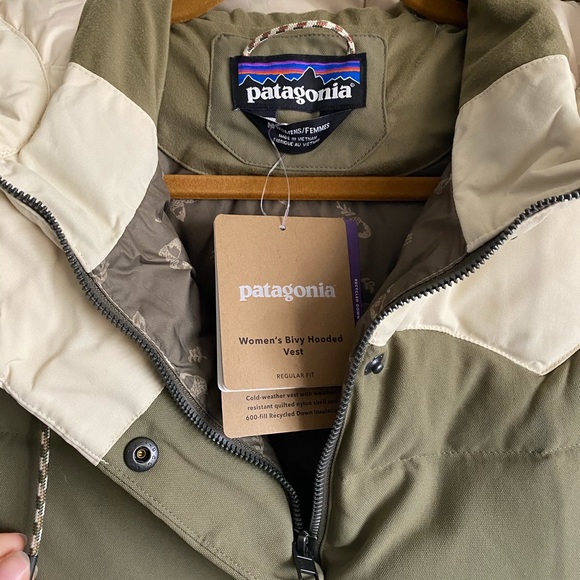 Women’s Bivvy Hooded Patagonia Vest - Picture 2 of 5
